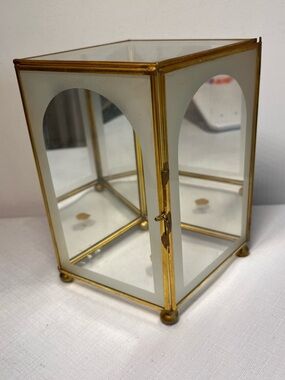 Gold Glass Jewelry Display Box